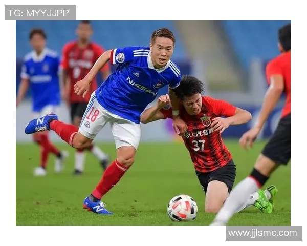 横滨水手与鸟沙激战正酣谁能在这场较量中笑到最后